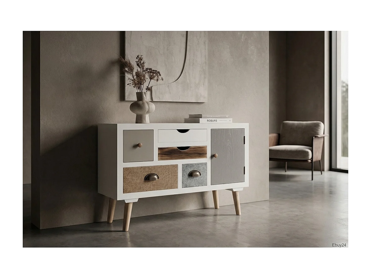 Thames Commode blanche avec 1 porte et 5 tiroirs de couleurs différentes. Livrée complètement montée.