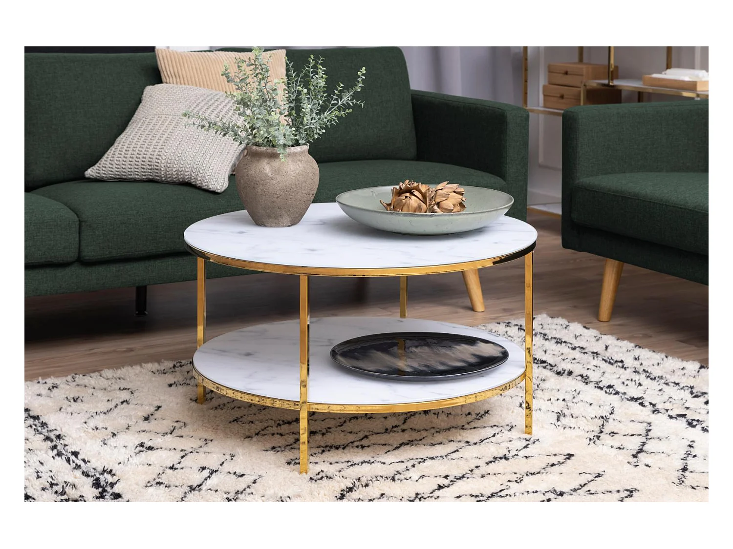 Almaz Couchtisch Ø80 cm weiss Marmorprint, goldenes Chrom.