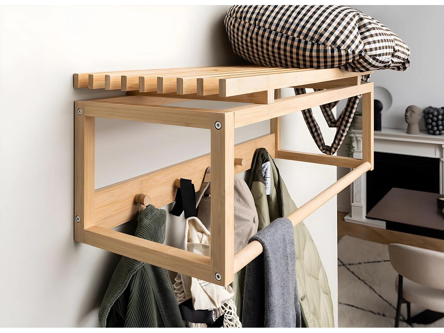 Balou kapstok 1 plank og 4 haken bamboe.