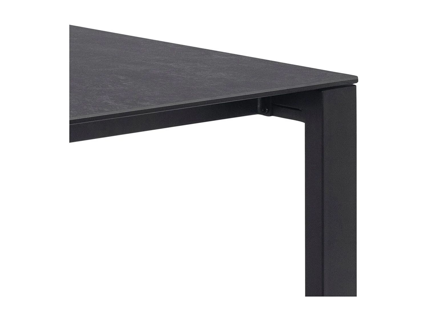 Brentford Table de salle à manger, noir.