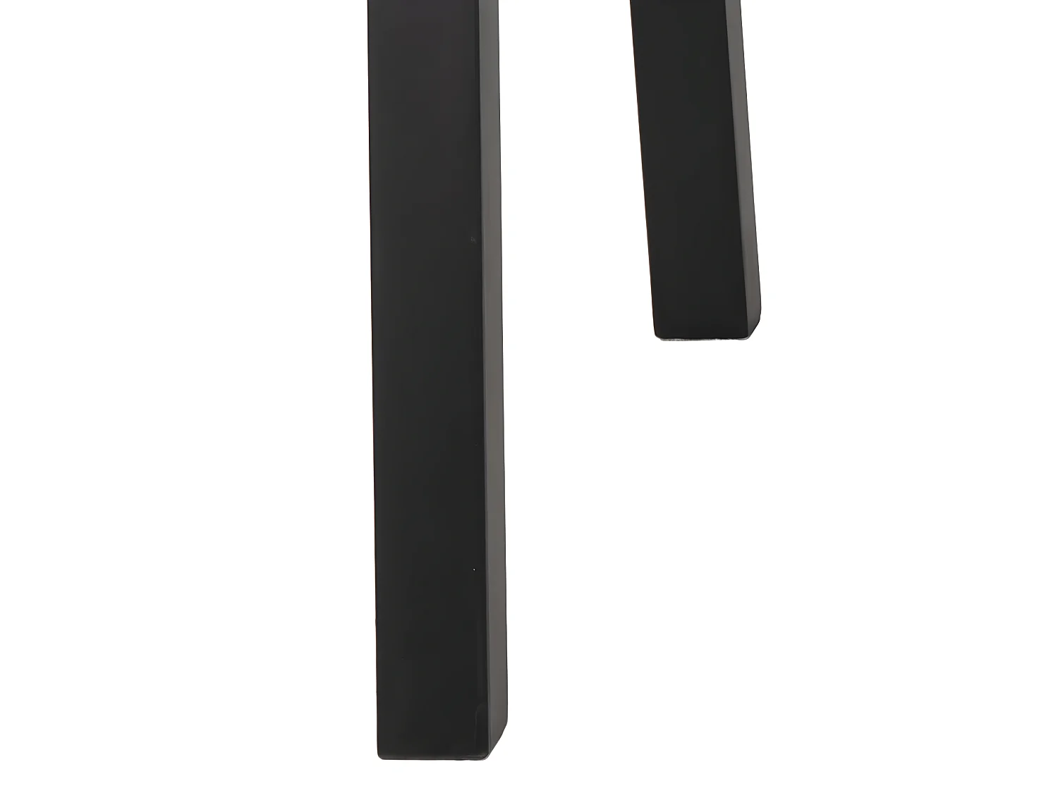 Brips eetkamertafel eikenfineer.