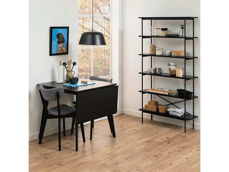 Roxby Esstisch inkl. 1 zusätzlicher Teller 40cm schwarz.