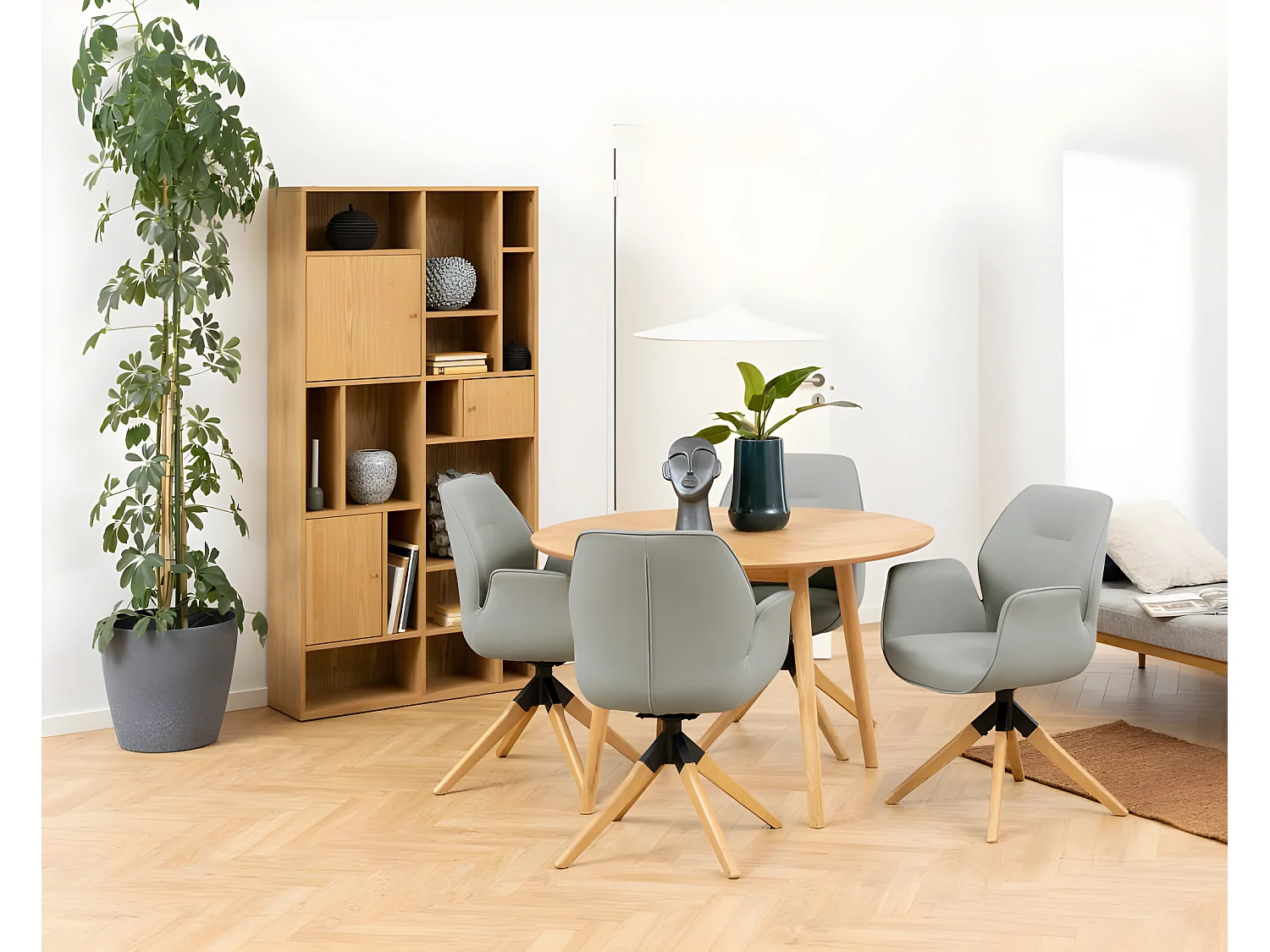 Nagano Table de salle à manger Ø120 cm, motif chevrons de chêne.