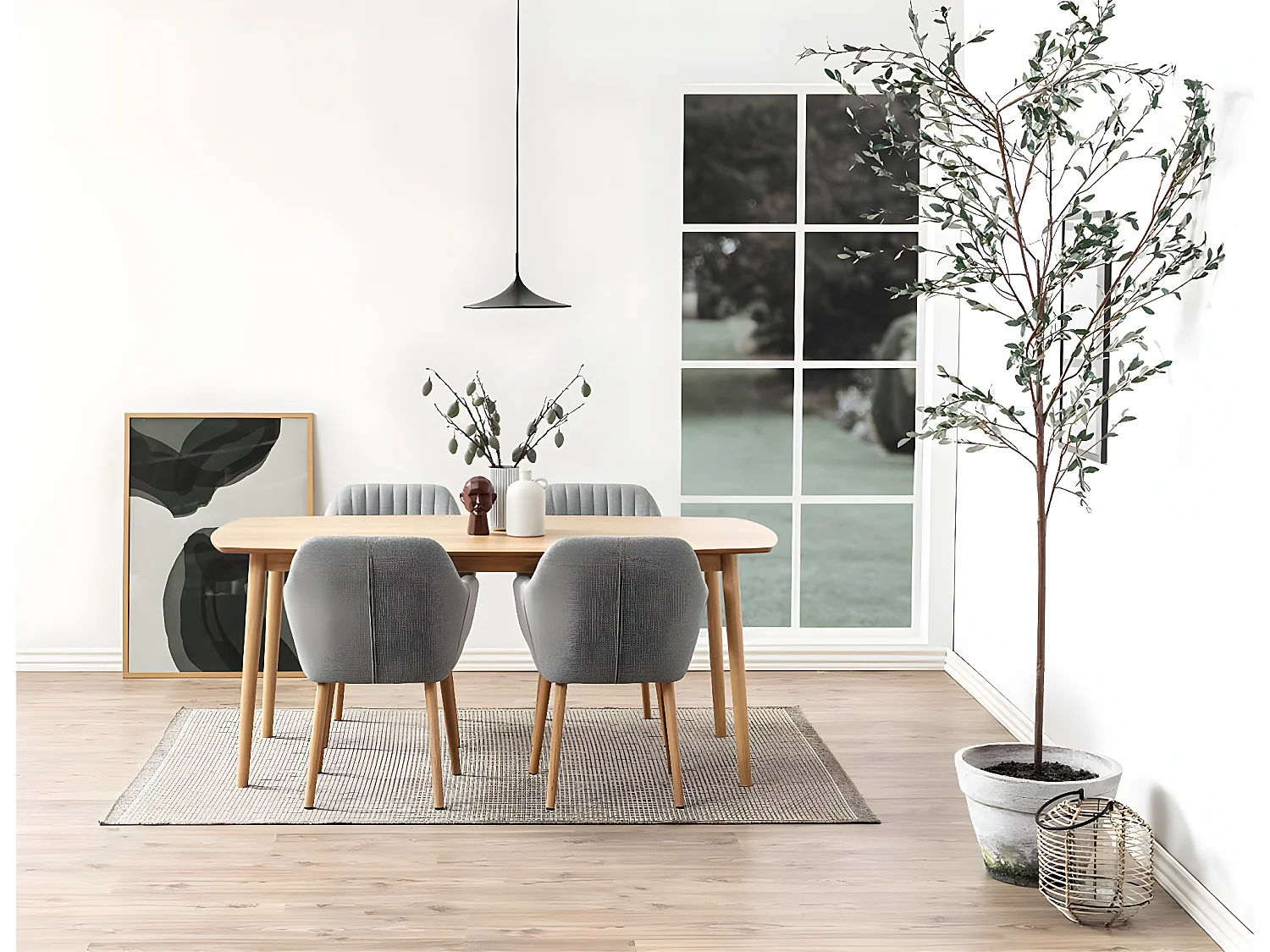 Emil Fauteuil en tissu, gris clair avec coutures verticales.