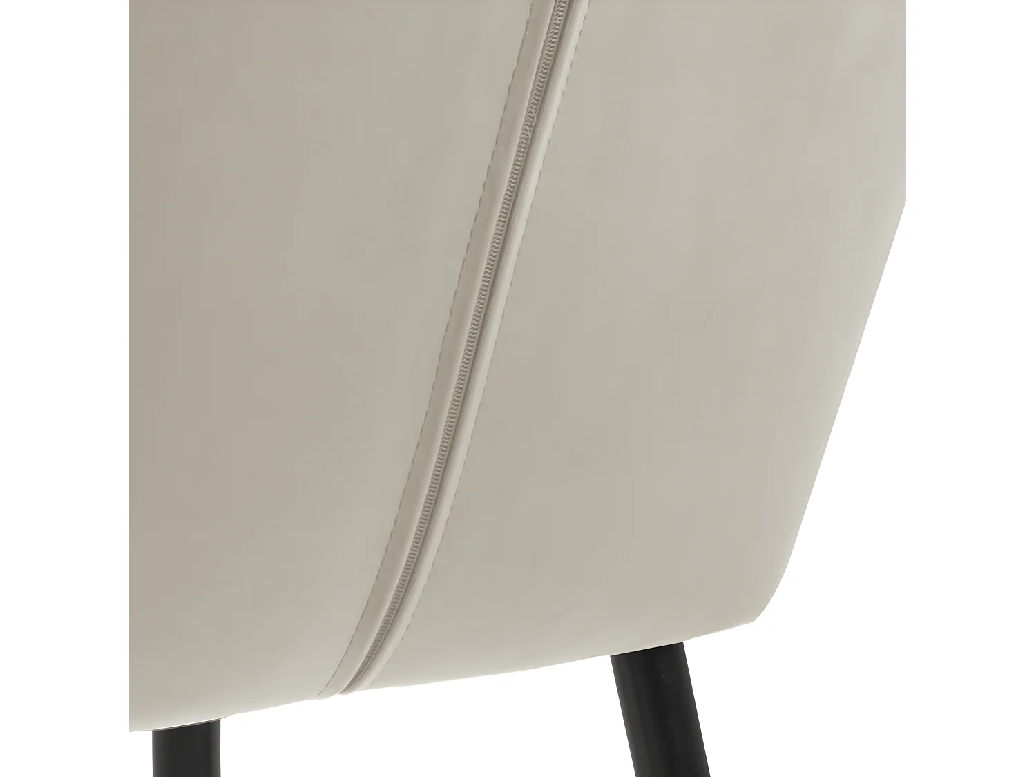 Emilia Esszimmerstuhl mit Armlehnen, Velour braun.