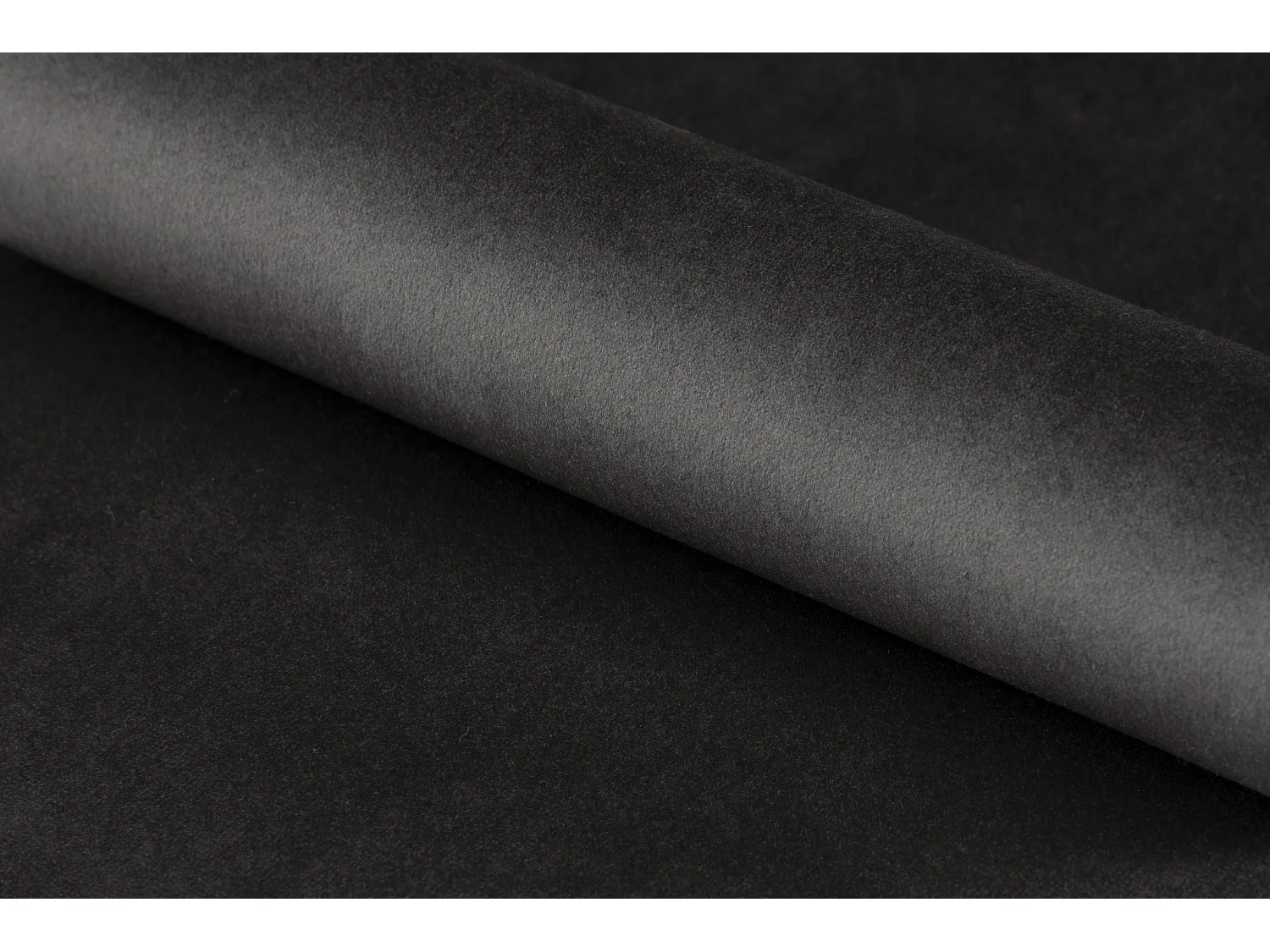 Bruks Esszimmerstuhl mit Armlehne braun.