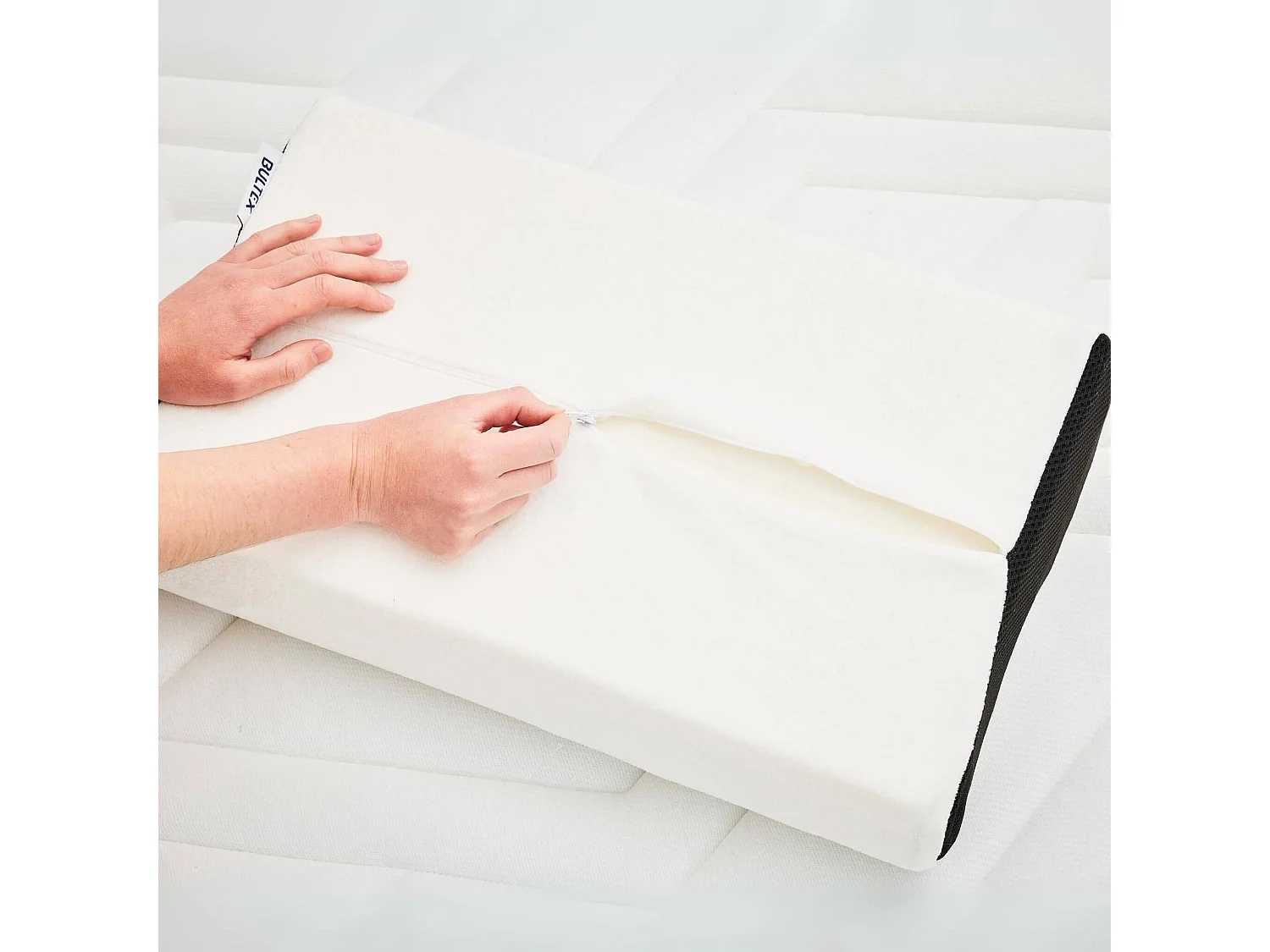 Lot de 2 oreillers ergonomiques Bultex à mémoire de forme 33x52