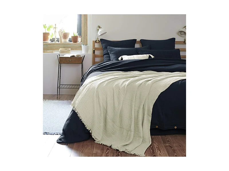 Plaid gaze de coton à franges vert d'eau 130x160 cm