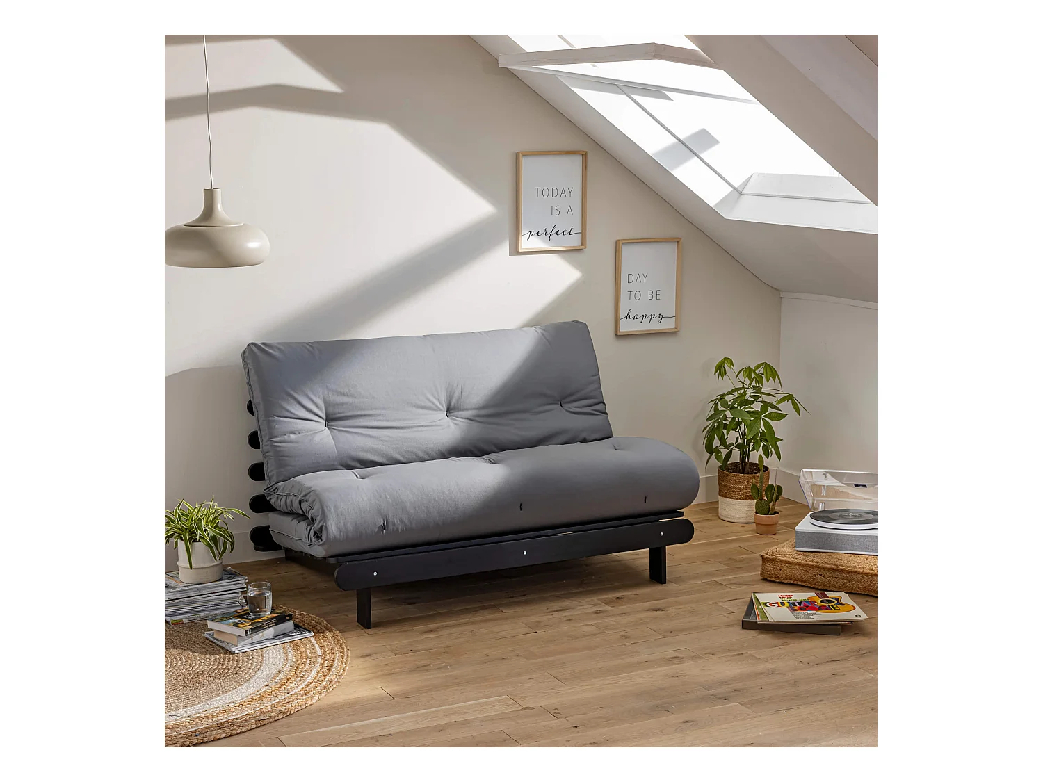 Matelas futon gris clair coeur en latex 140x200