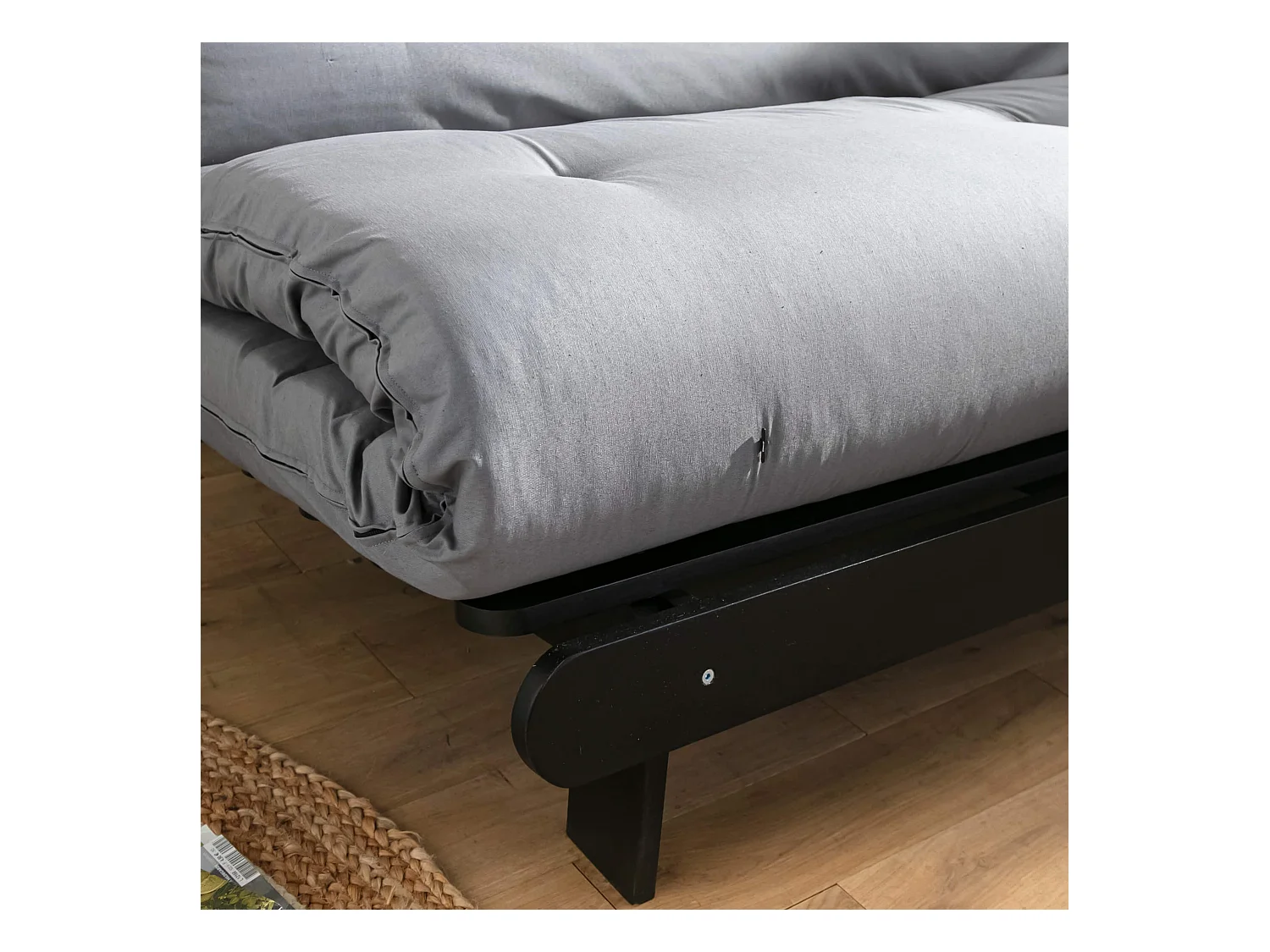 Matelas futon gris clair coeur en latex 140x200
