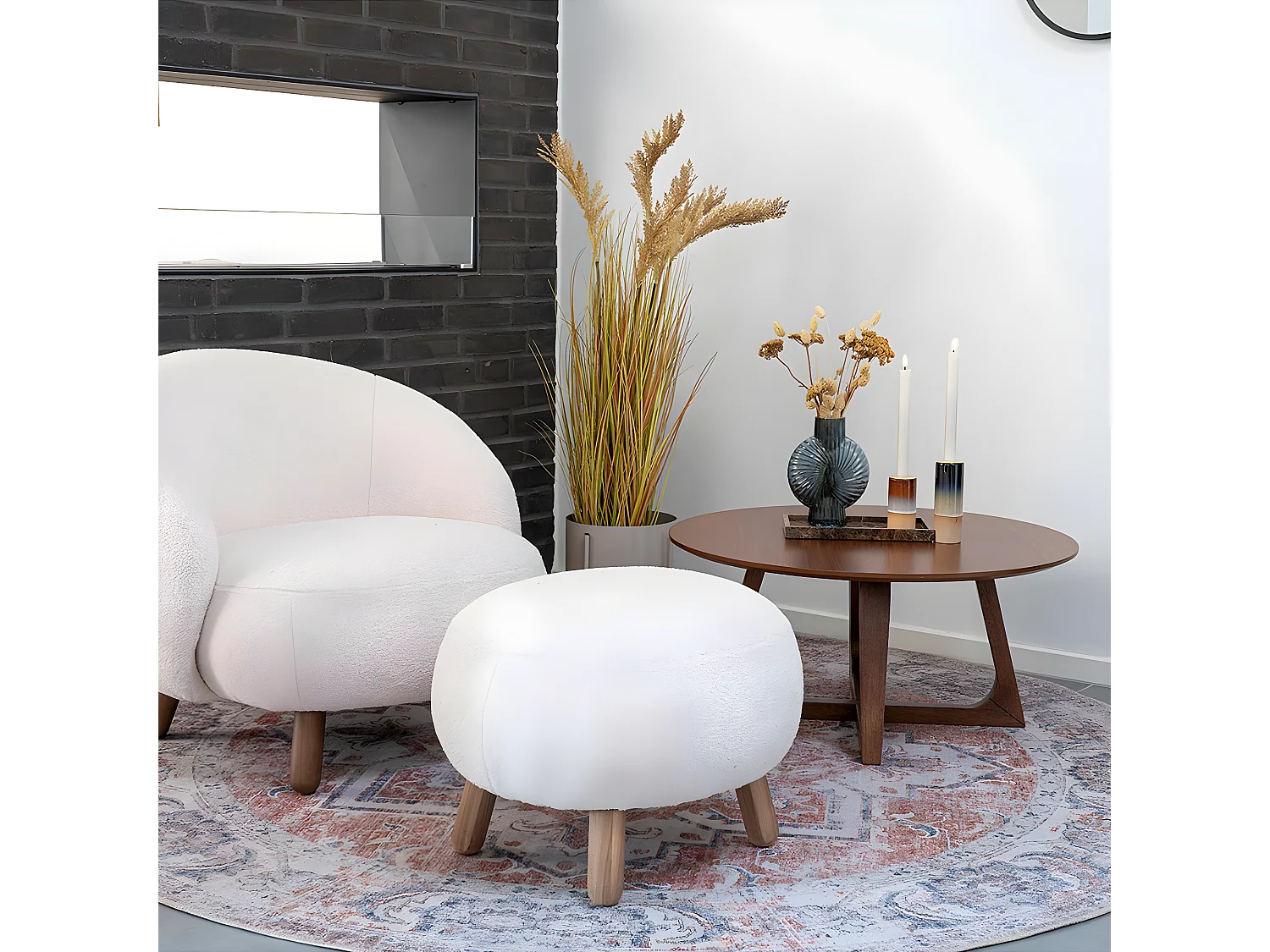 Hello Table basse en imitation noyer.