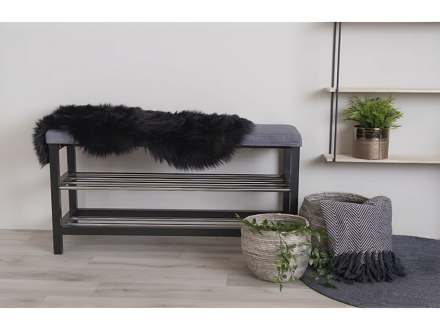 Laila Imitation peau de mouton 50x85 cm, noir.