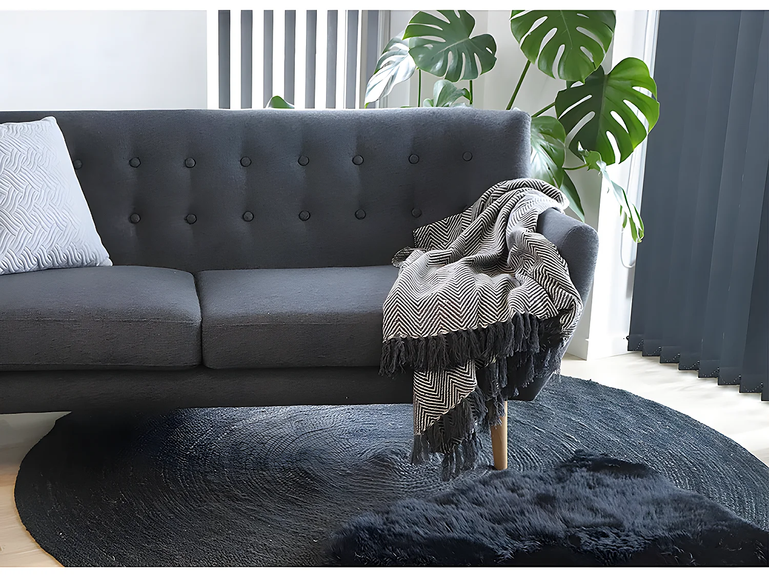 Lipo vera pelle di agnello, nera.