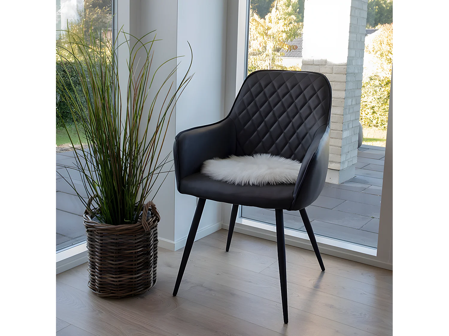 Laila Stuhlkissen, Lammfell imitiert Ø35 cm, natur.