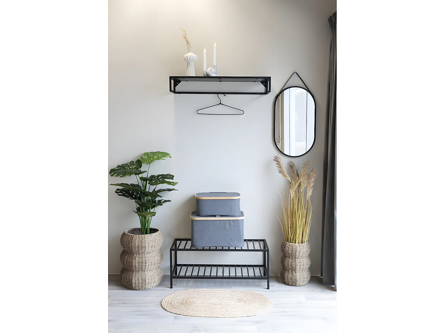 Vita Schuhschrank  2 Ablagen schwarz.