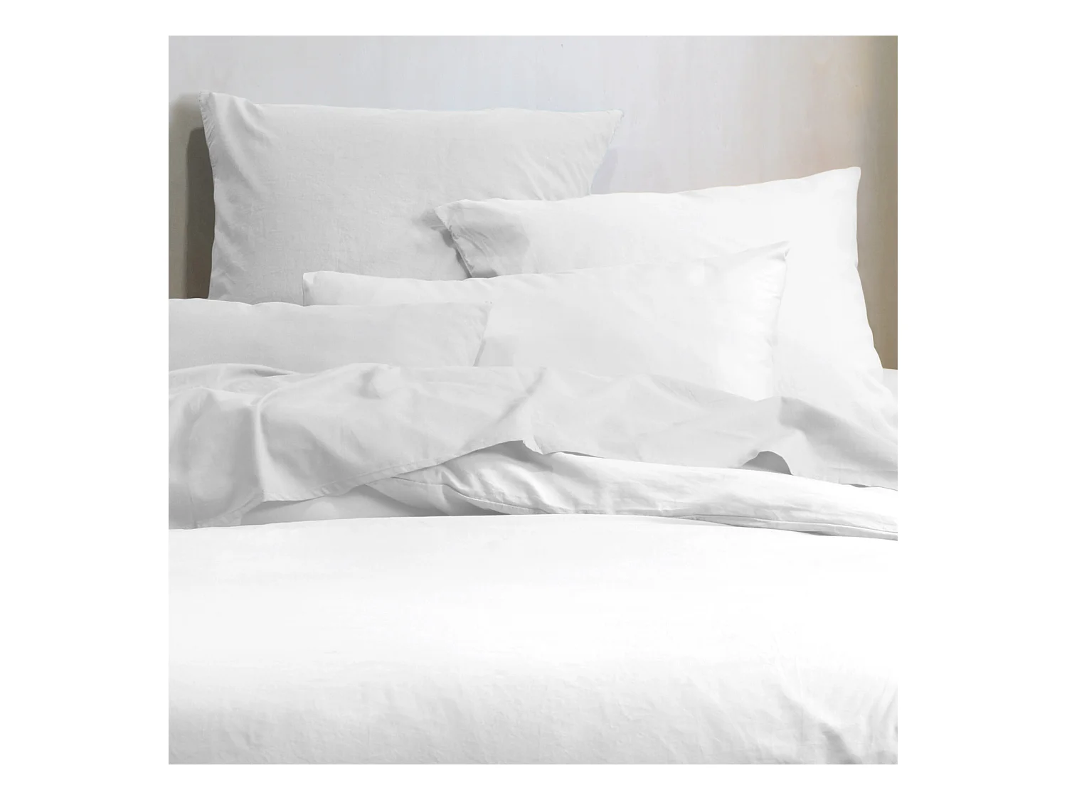 Une Taie d'oreiller Blanche en coton Bio