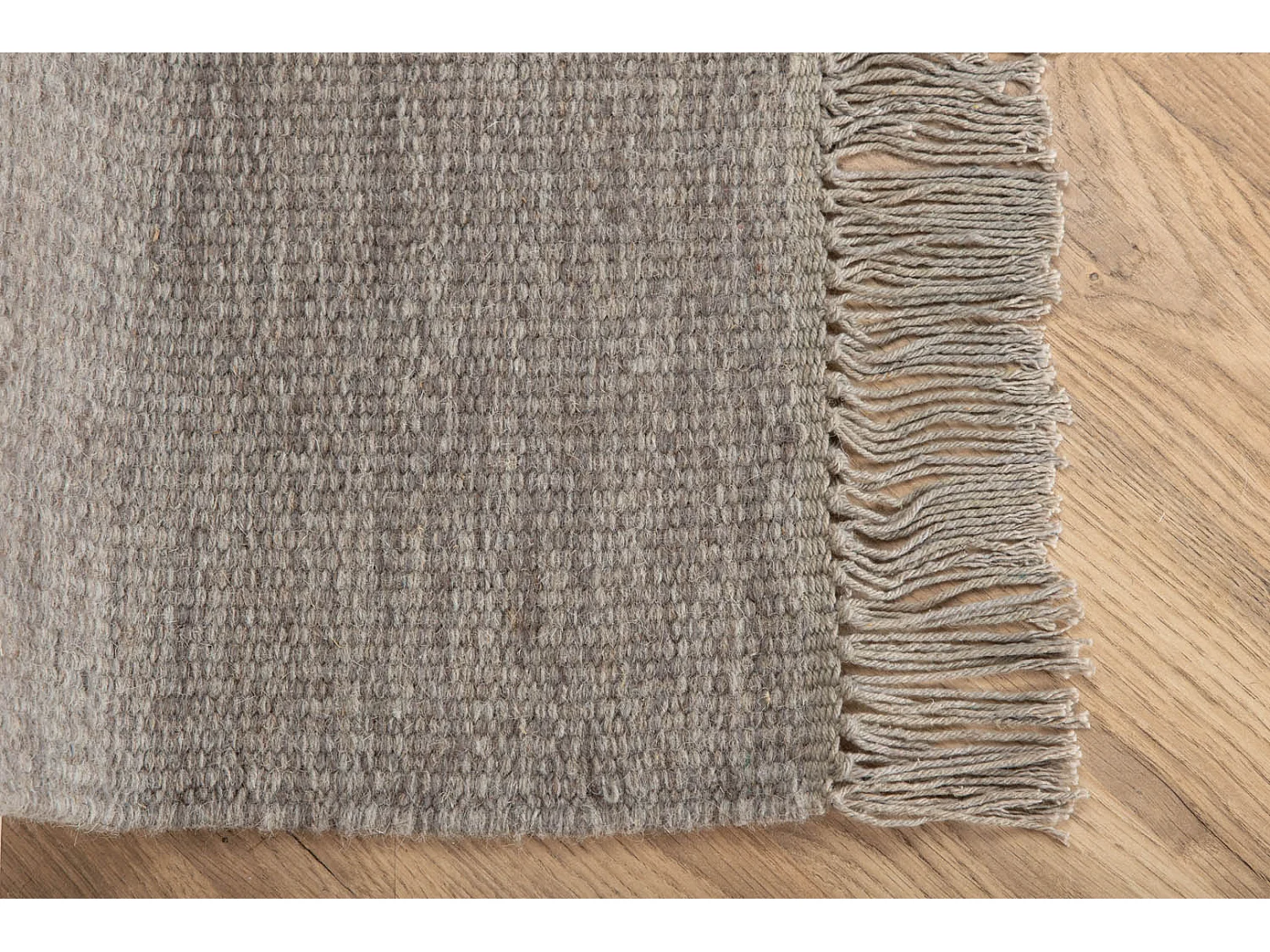 Cyrus vloerkleed 250x80 cm wol grijs.