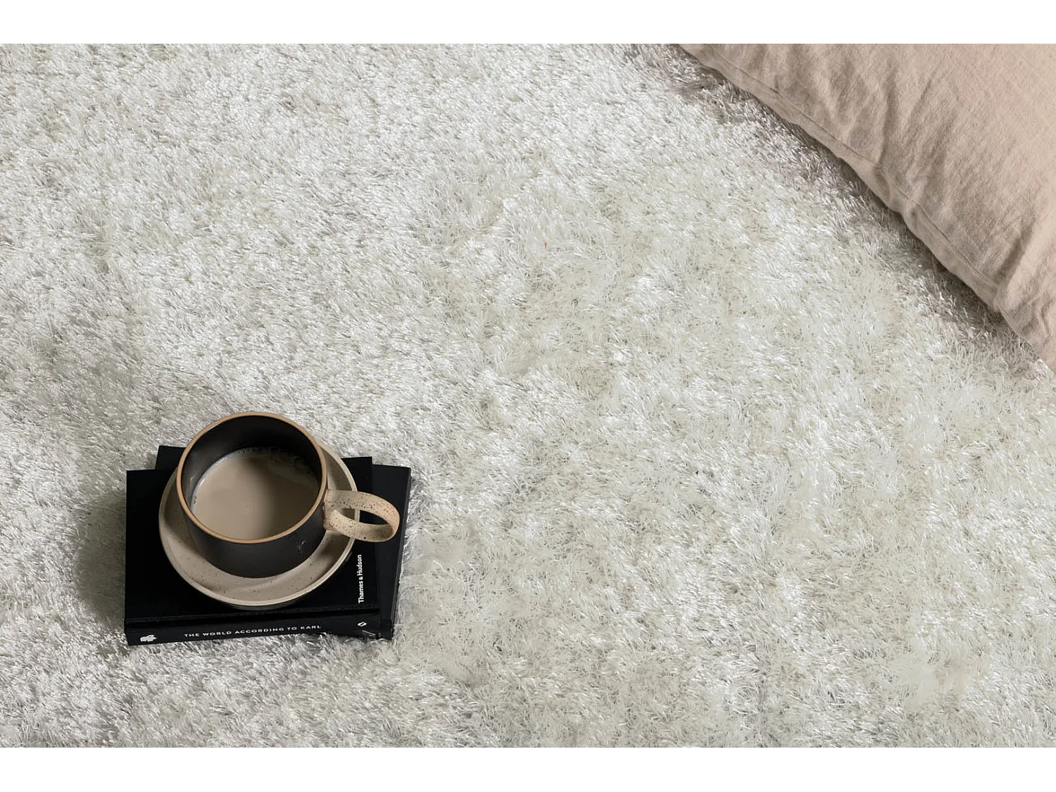 Mattis tapis 230x160 cm polyester blanc.