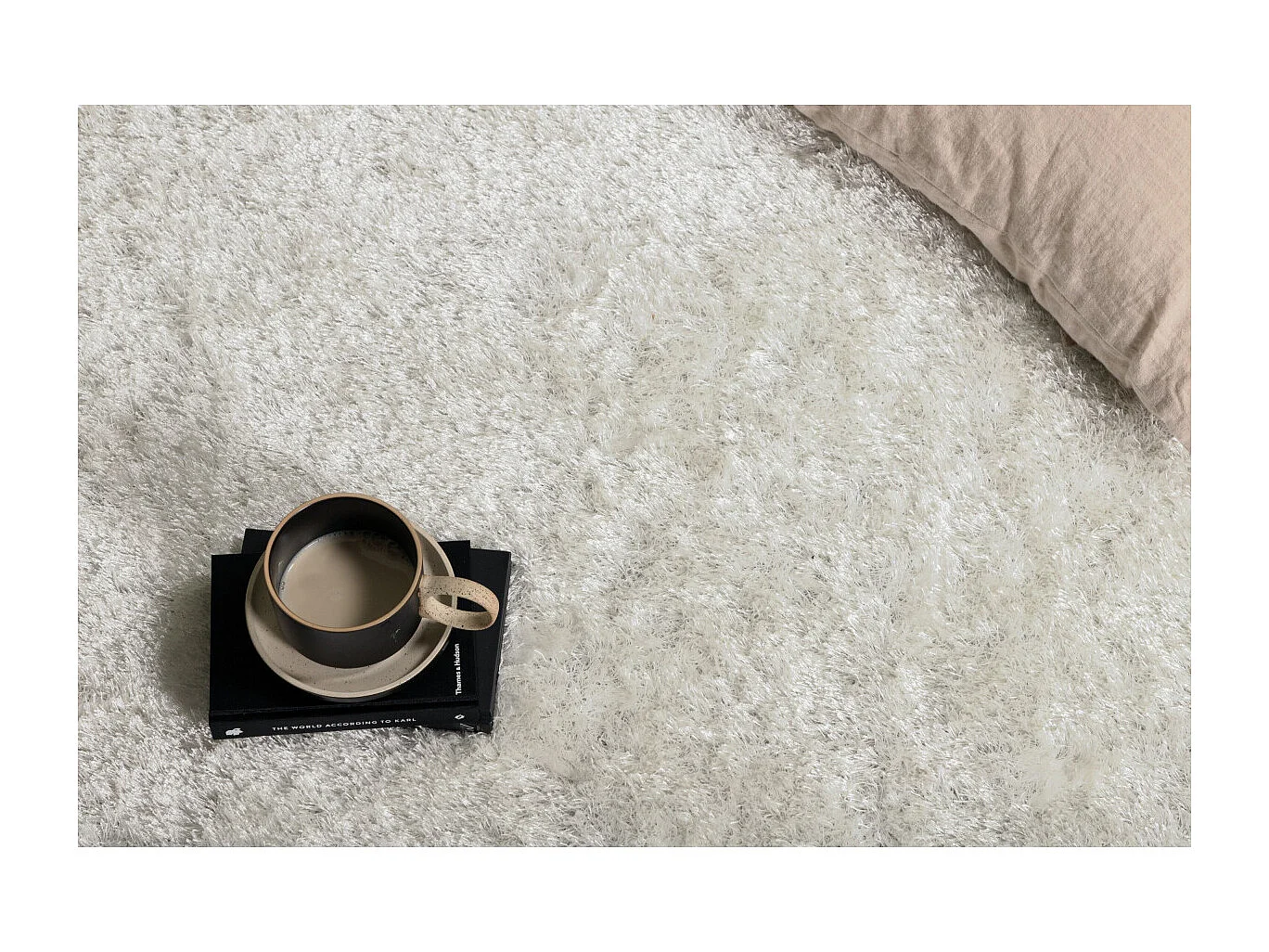 Mattis tapis 230x160 cm polyester blanc.