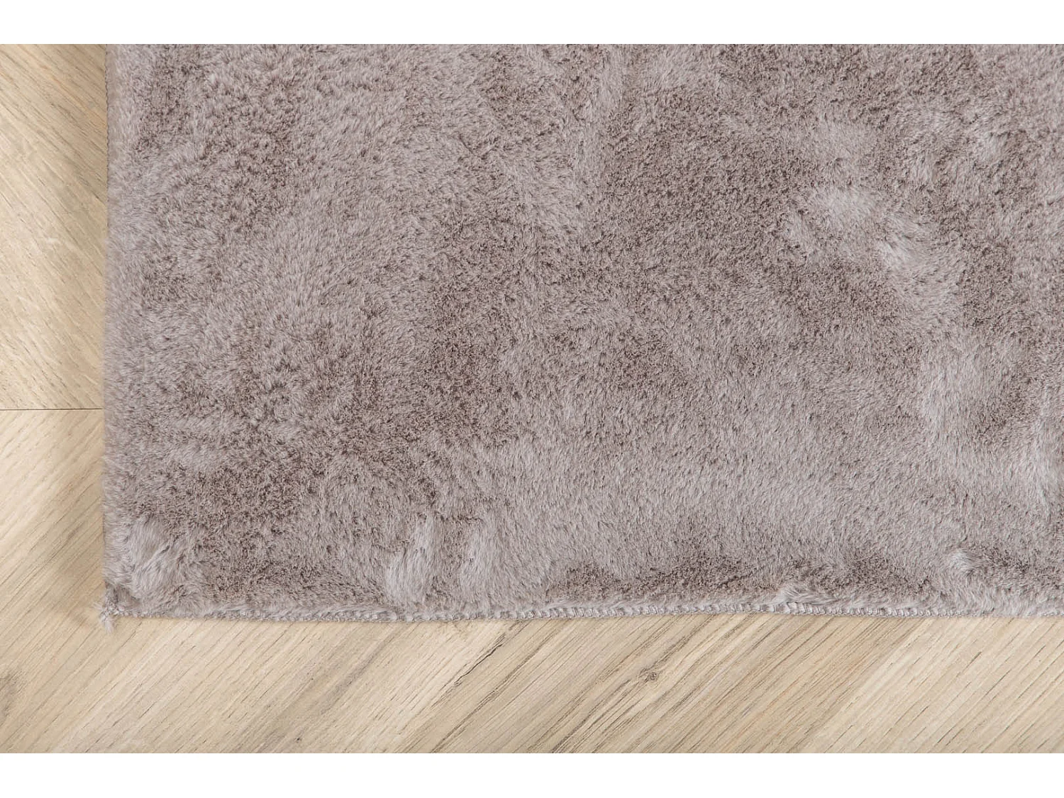 Nina tapis 300x200 cm polyester gris.