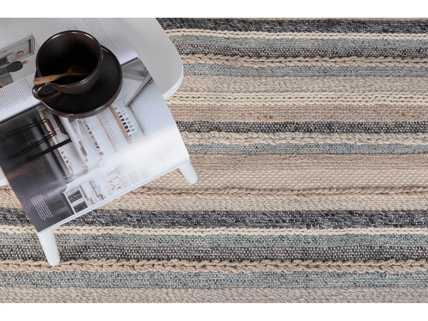 Gudha vloerkleed 240x170 cm wol beige, blauw.