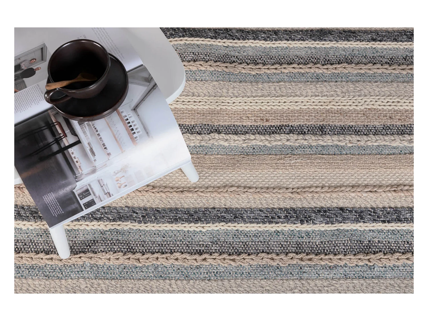 Gudha Teppich 240x170 cm Wolle beige, blau.