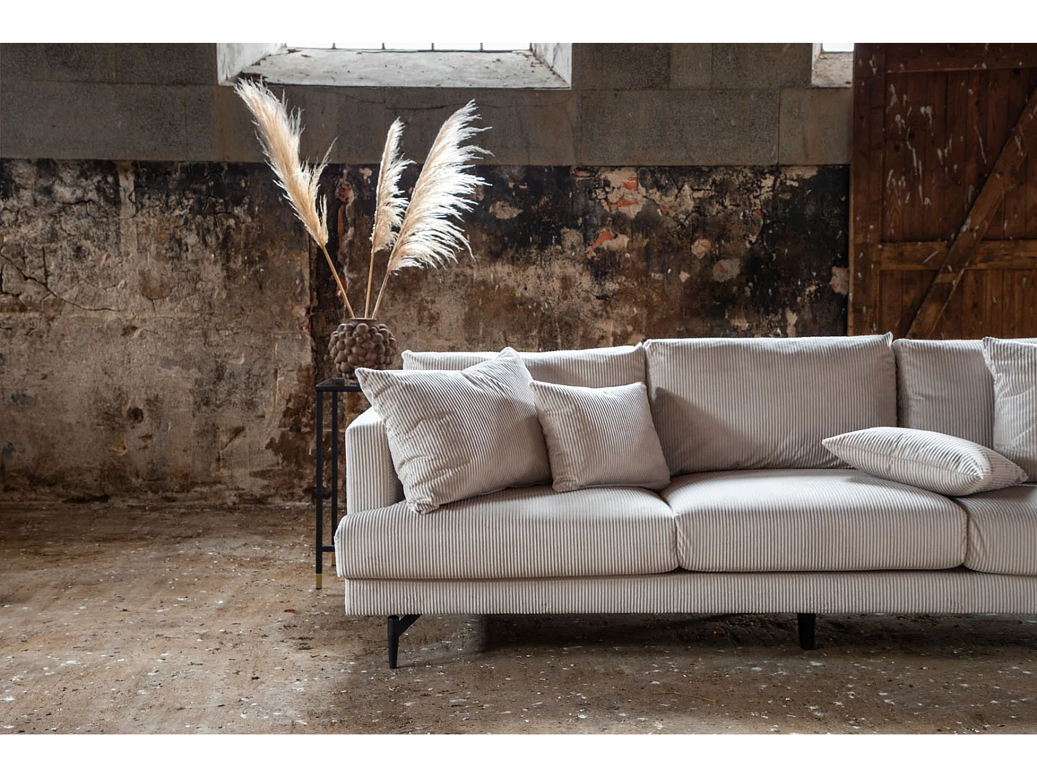 Sofia bank 3 persoons fluweel beige.