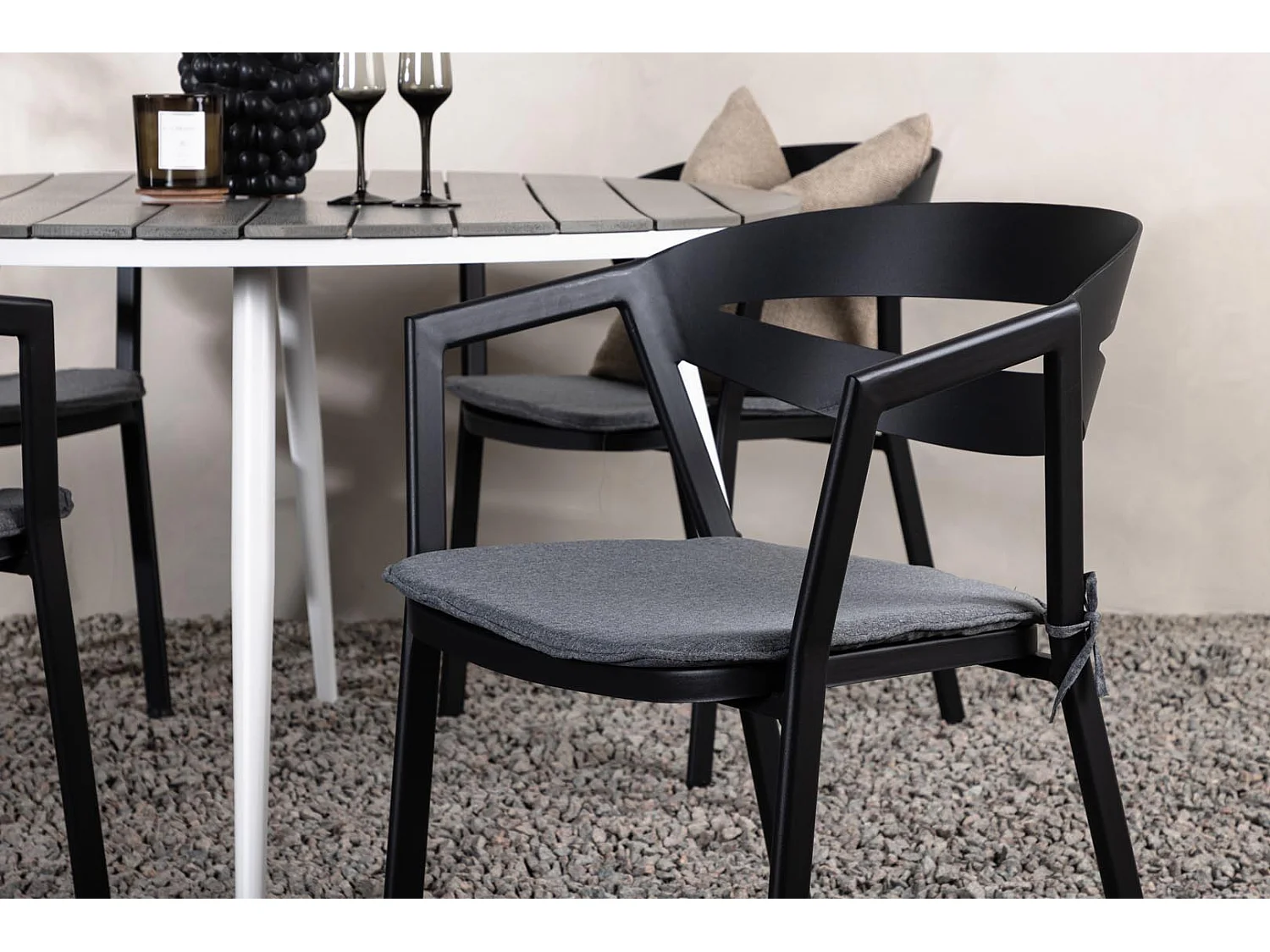 Break tuinmeubelset tafel 120x120cm, 4 stoelen Wear, grijs,zwart.