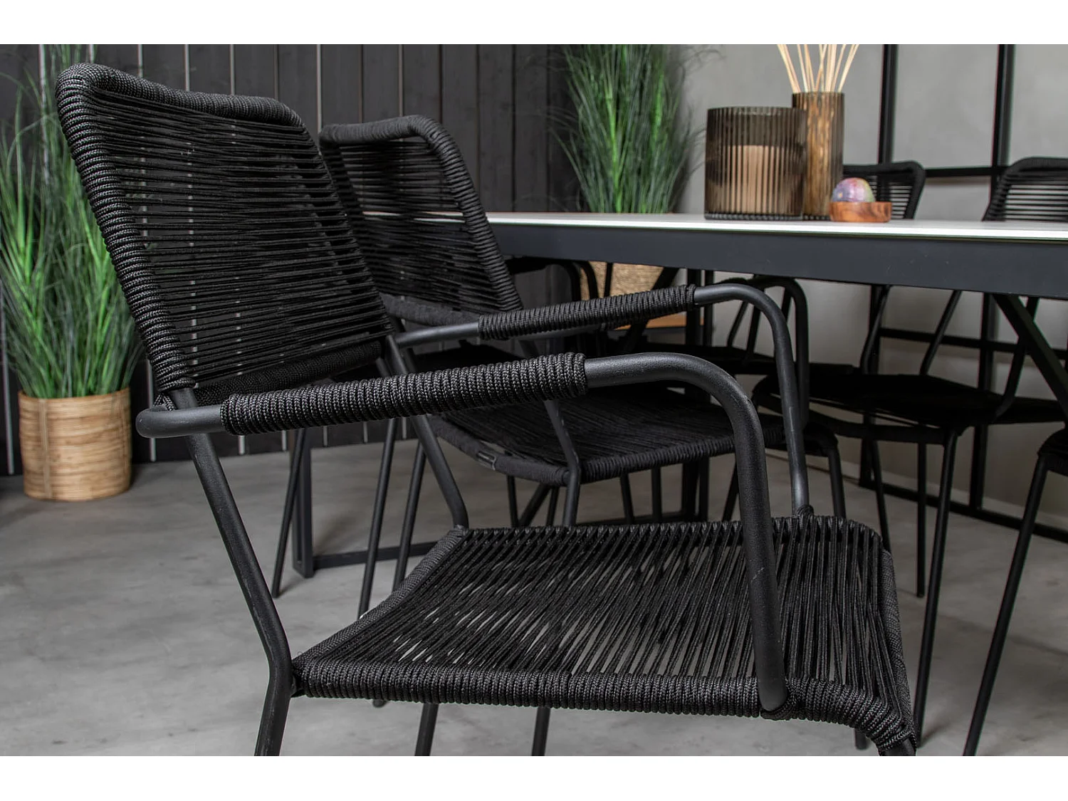 Texas Ensemble table et chaises de jardin, table 100x200cm et 6 chaises avec accoudoirs S Lindos, noir, naturel, gris.