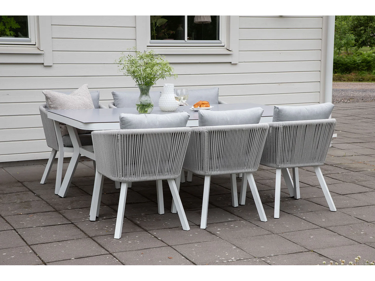 Virya tuinmeubelset tafel 100x200cm en 6 stoel Virya wit, grijs.