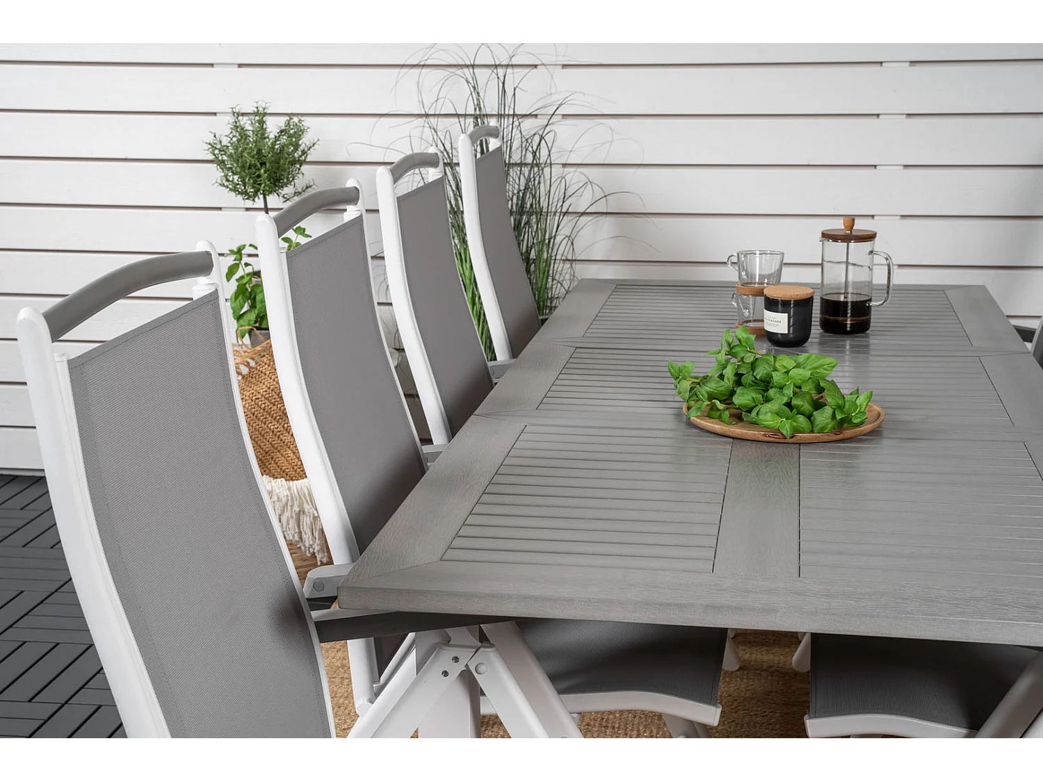 Albany Gartenset Tisch 90x160/240cm und 8 Stühle 5pos Albany weiß, grau.