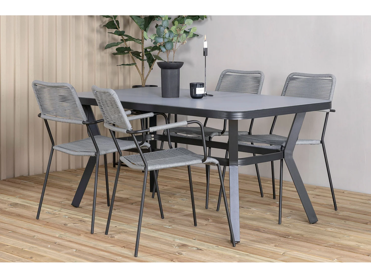 Virya Ensemble table et chaises de jardin, table 90x160cm et 4 chaises avec accoudoirs G Lindos, noir, gris.