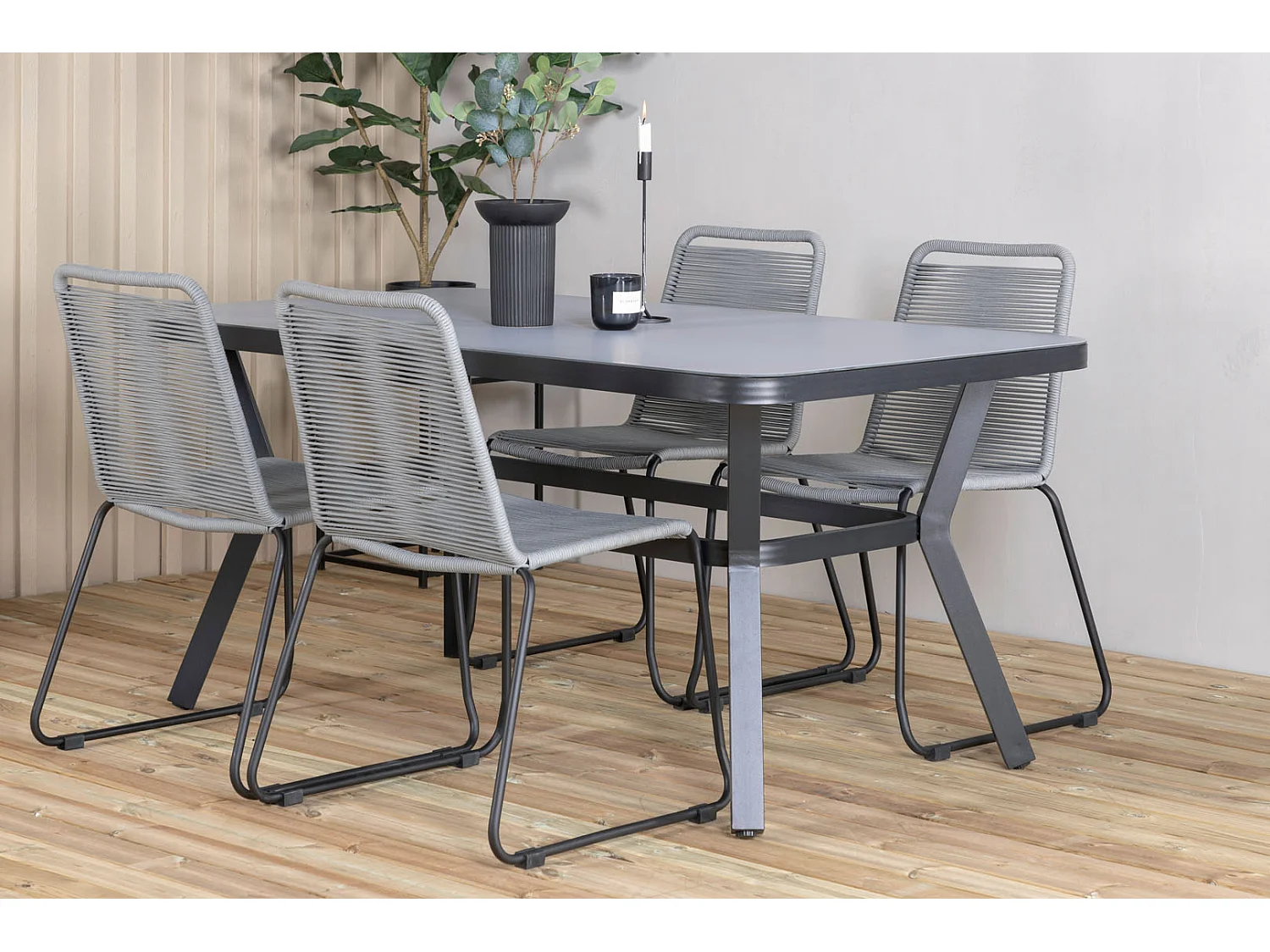 Virya tuinmeubelset tafel 90x160cm en 4 stoel Lindos zwart, grijs.