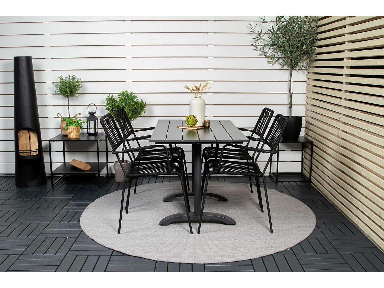 Denver Ensemble table et chaises de jardin, table 70x120cm et 4 chaises Lindos avec accoudoirs, noir.
