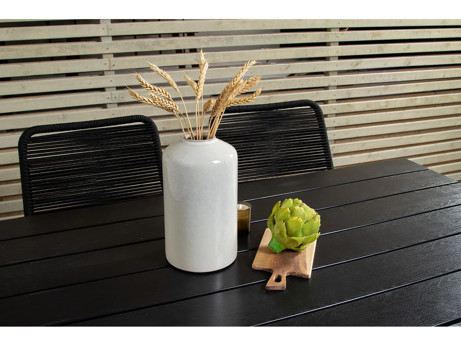 Denver Ensemble table et chaises de jardin, table 70x120cm et 4 chaises Lindos avec accoudoirs, noir.