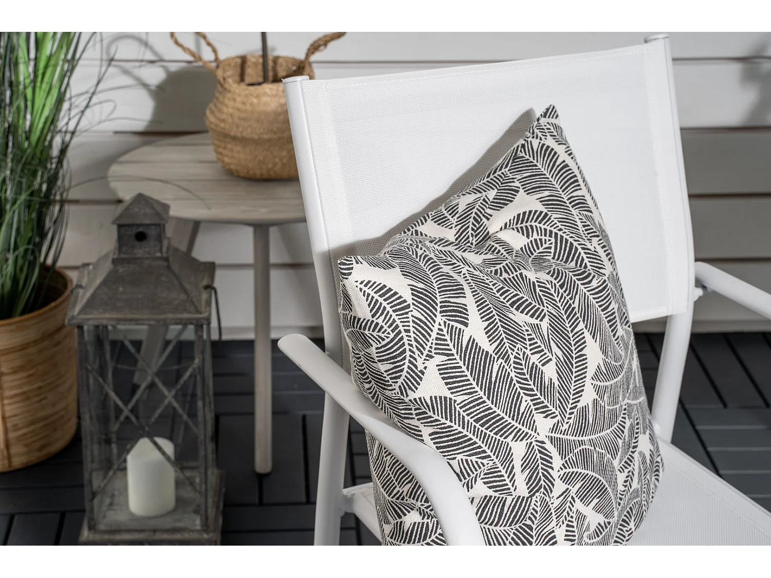 Parma tuinmeubelset tafel Ø90cm en 2 stoel Santorini wit, grijs, crèmekleur.