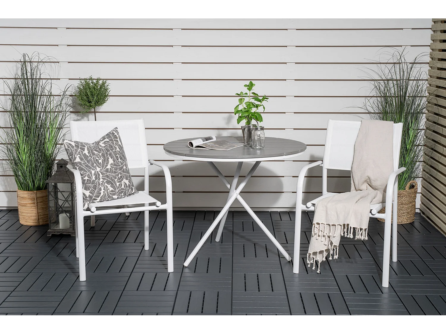Parma Ensemble table et chaises de jardin, table Ø90cm et 2 chaises Santorini, blanc, gris, crème.