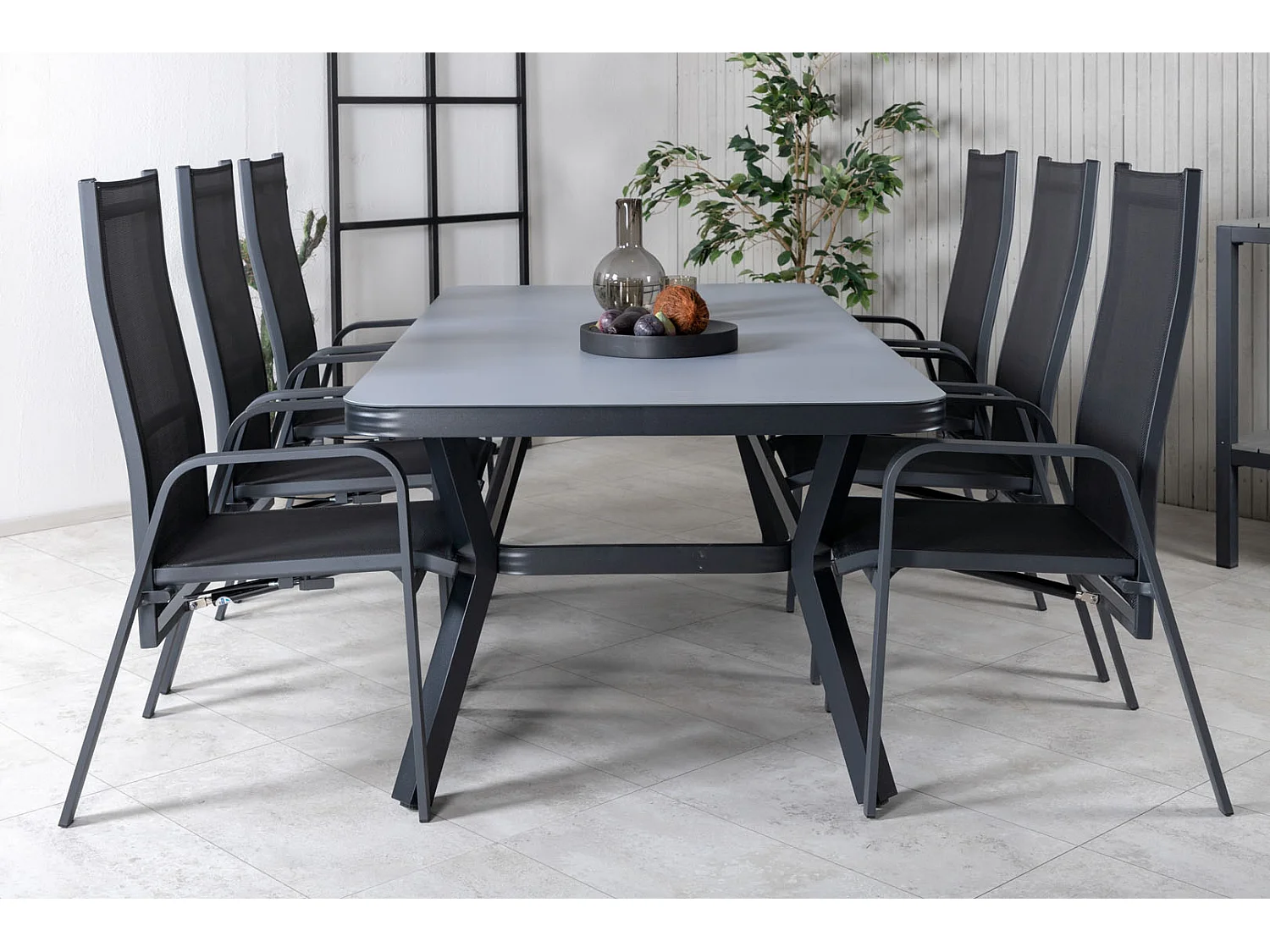 Virya Gartenset Tisch 100x200cm und 6 Stühle Copacabana schwarz, grau.