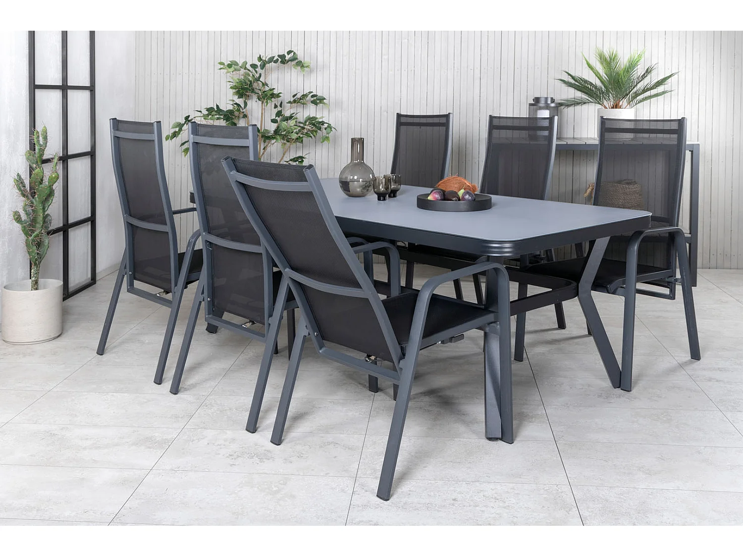 Virya Gartenset Tisch 100x200cm und 6 Stühle Copacabana schwarz, grau.