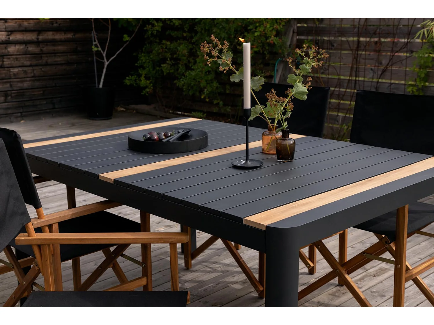 Togo ensemble table et chaises de jardin, table 150x100cm, 4 chaises Marion, noir,noir.