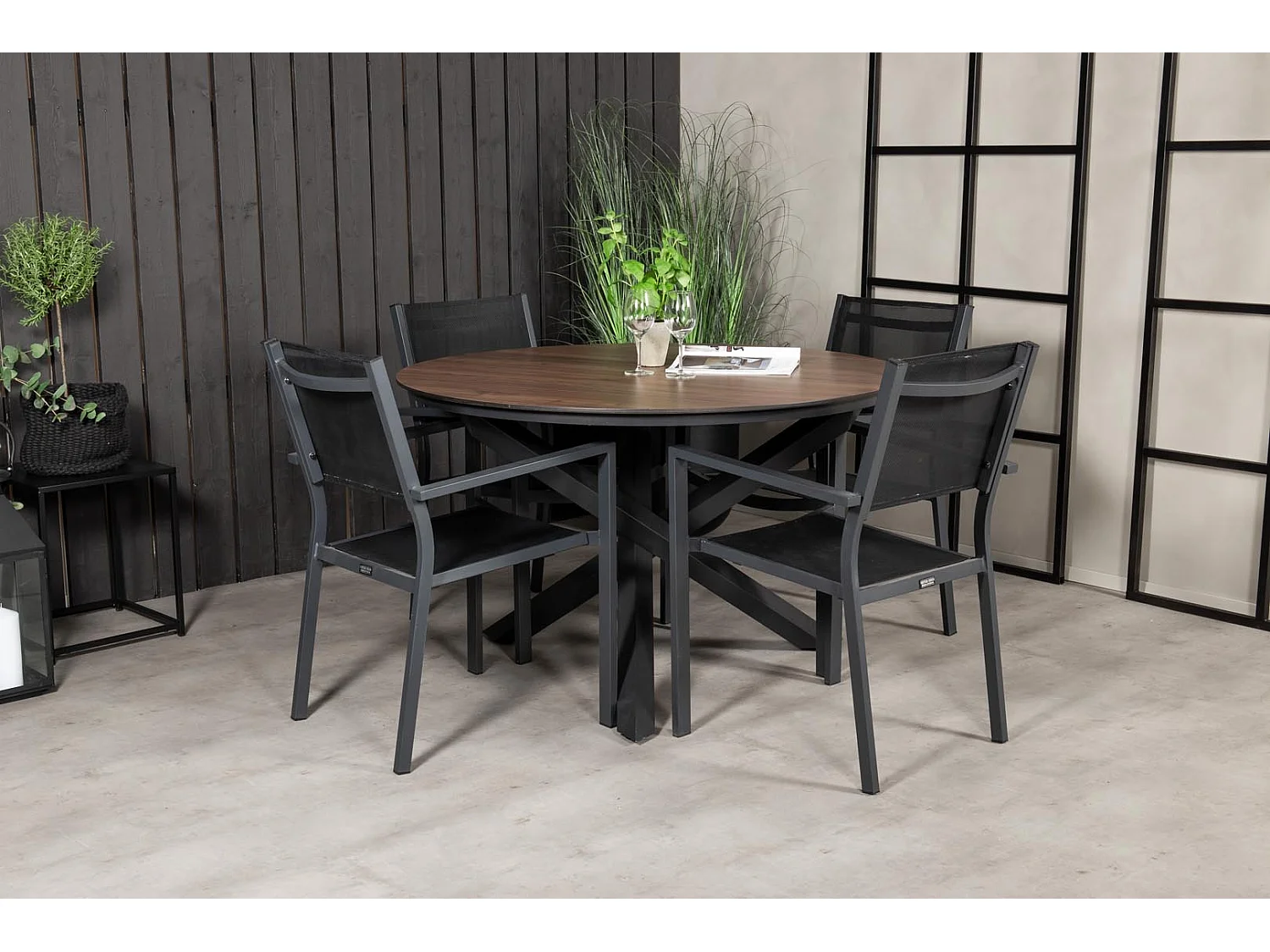 Llama ensemble table et chaises de jardin, table 120x120cm, 4 chaises Copacabana, marron,noir.