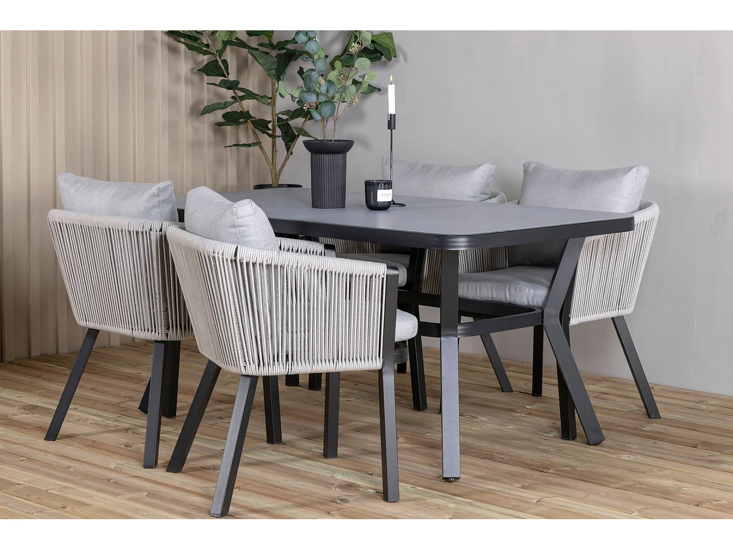 Virya Ensemble table et chaises de jardin, table 90x160cm et 4 chaises Virya, blanc, noir, gris.