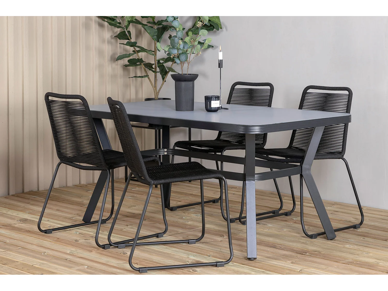 Virya Gartenset Tisch 90x160cm und 4 Stühle stabel Lindos schwarz, grau.