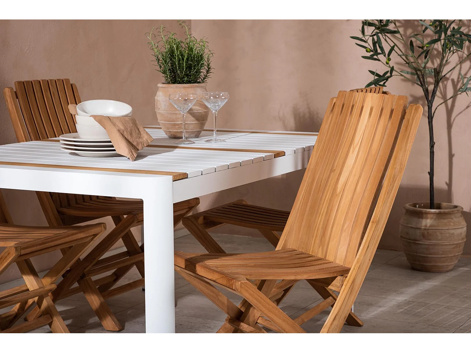 Togo tuinmeubelset tafel 150x100cm, 4 stoelen Ghana, wit,naturel.