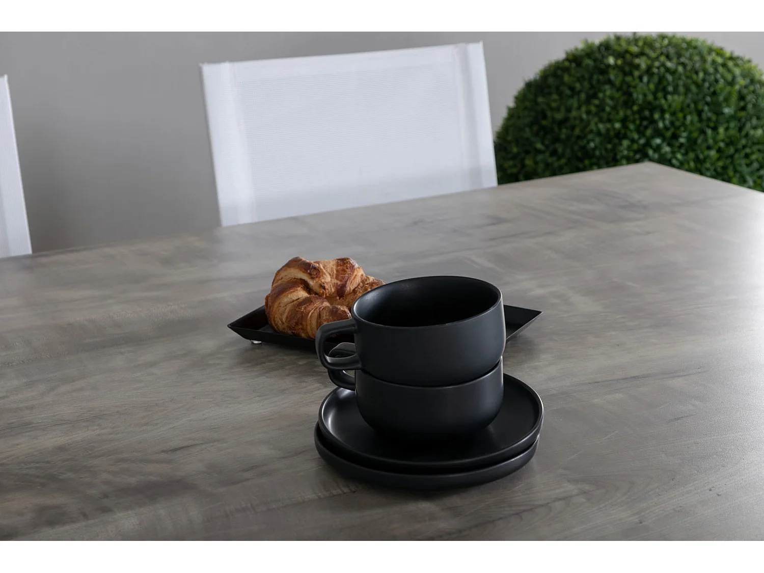 Llama Ensemble table et chaises de jardin, table 100x205cm et 6 chaises Alina, blanc, gris, crème.