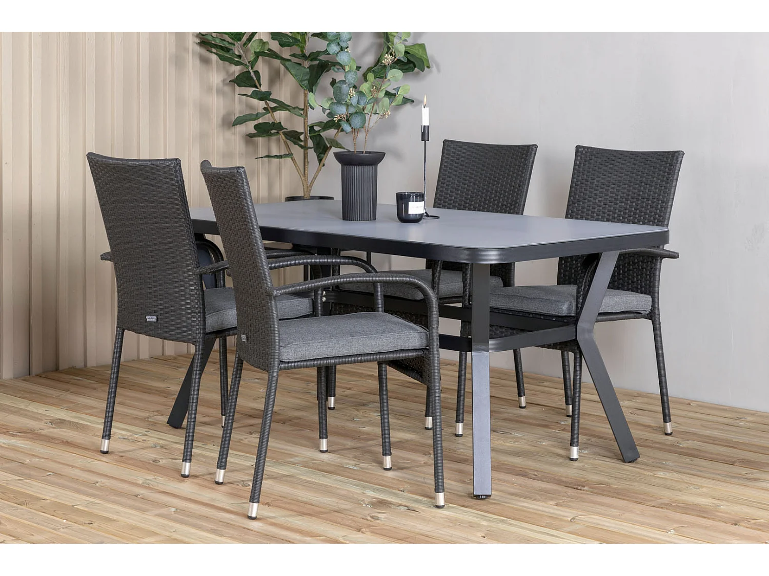 Virya Gartenset Tisch 90x160cm und 4 Stühle Anna schwarz, grau.