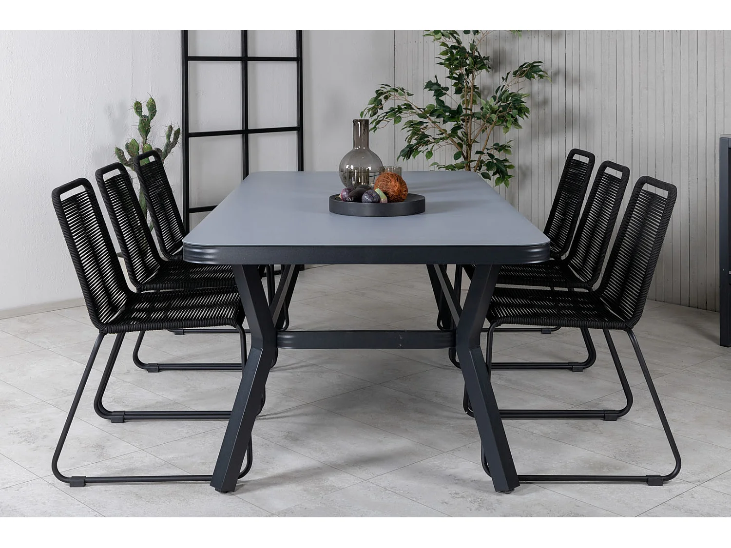 Virya Gartenset Tisch 100x200cm und 6 Stühle stabel Lindos schwarz, grau.