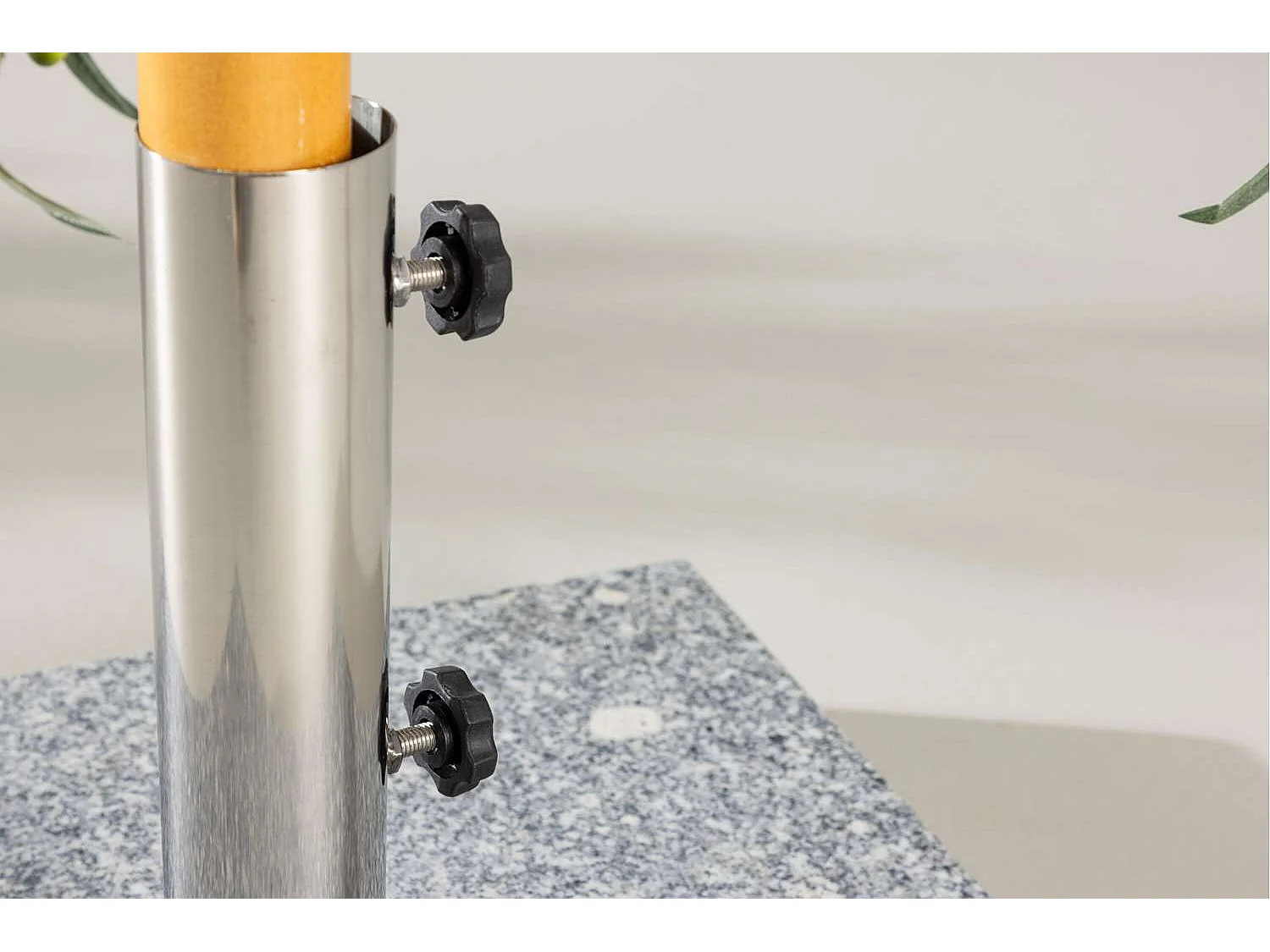 Stathera Umbrella Stone