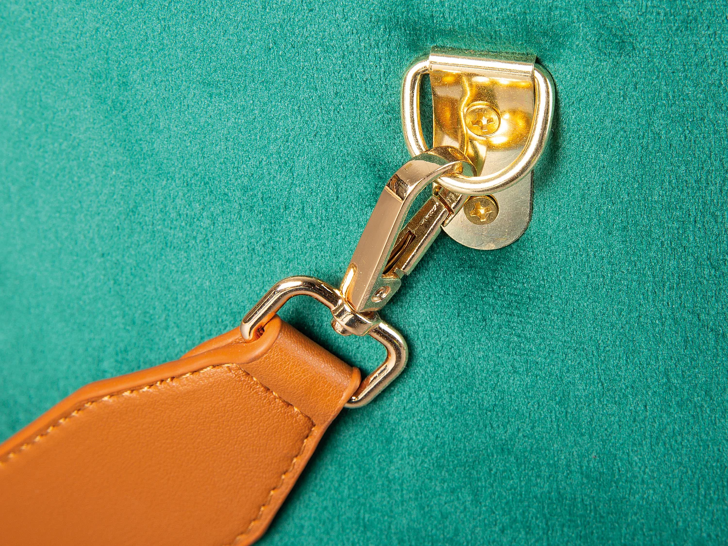 Pampurs Fusshocker, Hocker mit Aufbewahrung grün und braun.