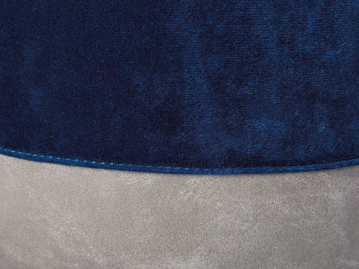 Osana Fusshocker, Hocker blau und grau.